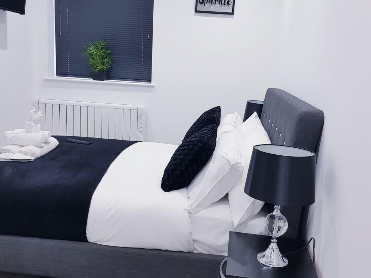 Z Home Apartments Leicester Szoba fotó